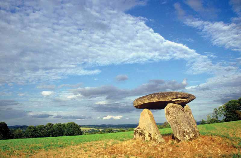 Haute-Vienne_megalithe-3